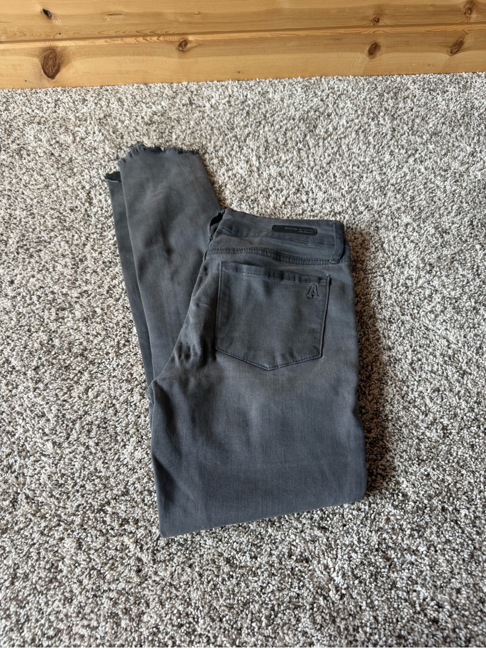 Articles Of Society Women's Skinny Jeans in Charcoal Gray